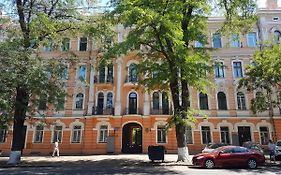 Nezhnyye Apartments